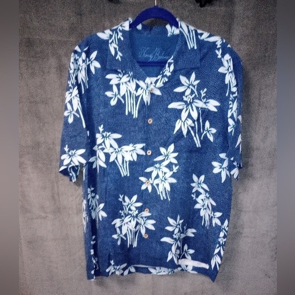 Tommy Bahama Other - Tommy Bahama 100% Silk Hawaiian Shirt Size Large